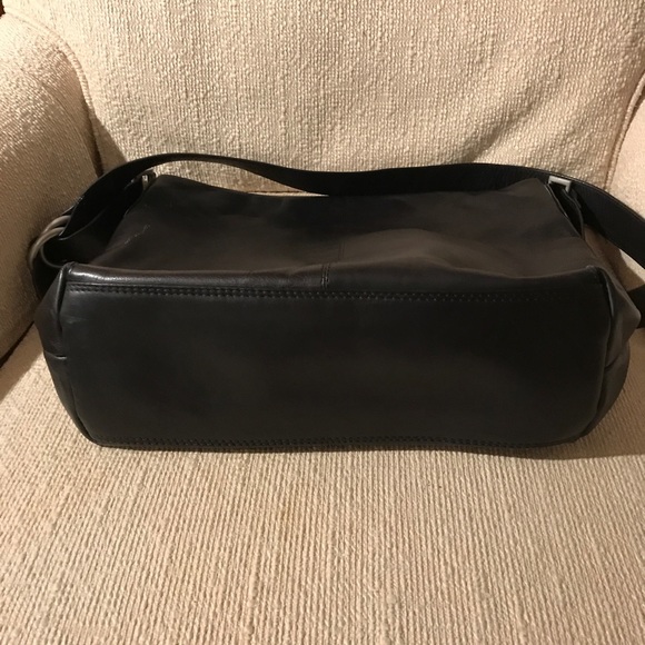 Chaos Hobo Bag - Picture 4 of 5